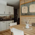 아파트 Sam's Hairberge 로페르