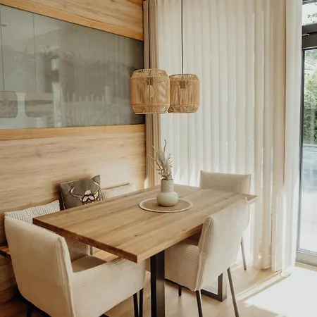 Sam's Hairberge Daire Lofer